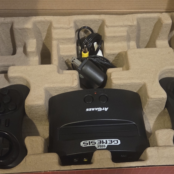 Sega Genesis Classic Game Console 25th Anniversary 80 Built In Games - Picture 5 of 8